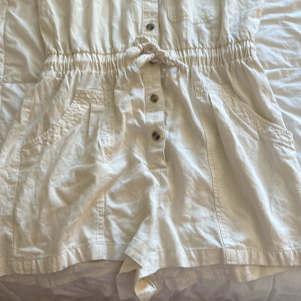 Cream utility romper - Picture 3 of 5